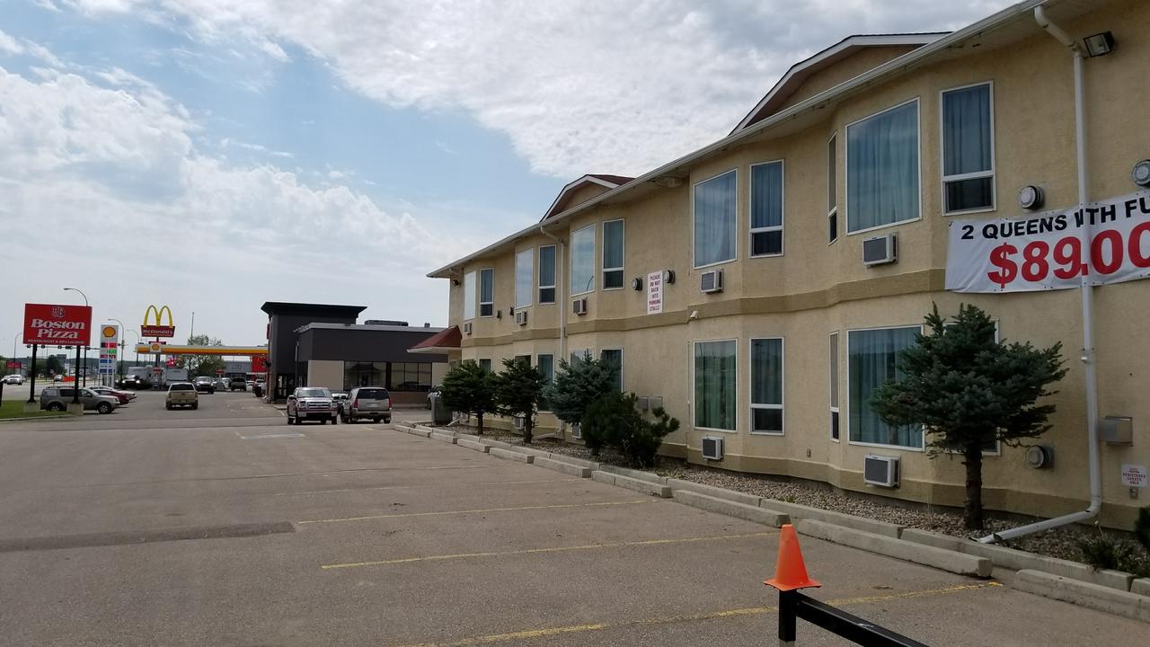 Western Budget Motel Cold Lake Exterior foto