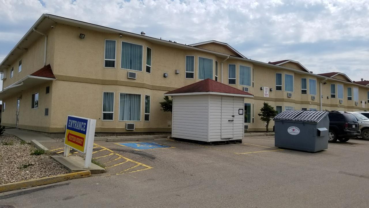 Western Budget Motel Cold Lake Exterior foto